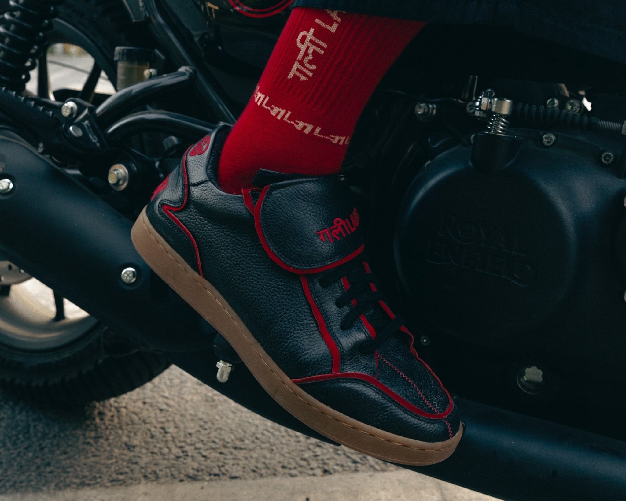 How to Style Sneakers for Men