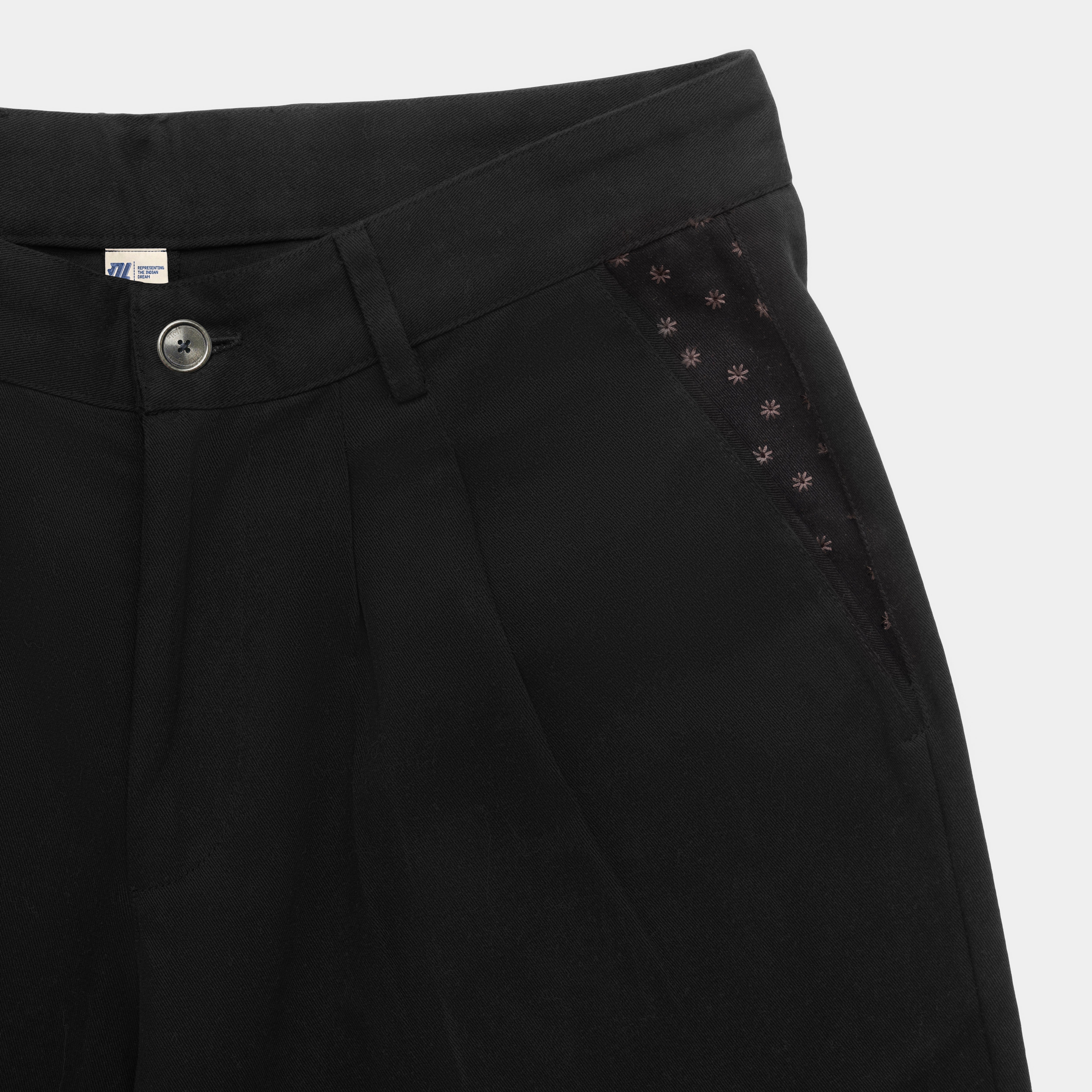 Gully 17 Trousers - Josh Black