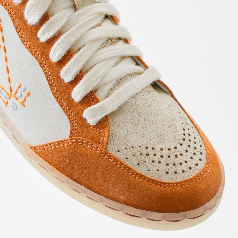 Aged Crackled Leather