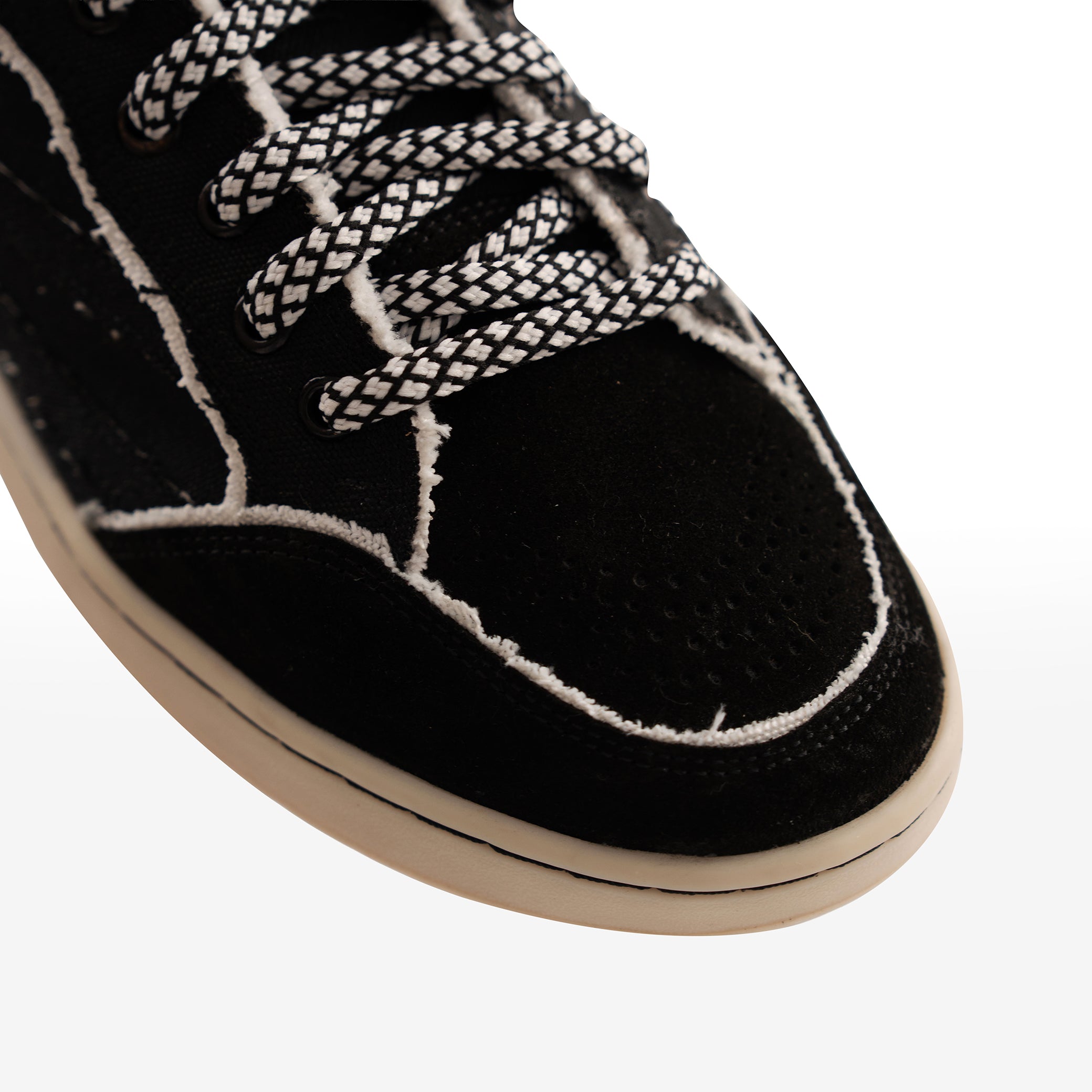 Gully Number 001 - Baaz Faris Black