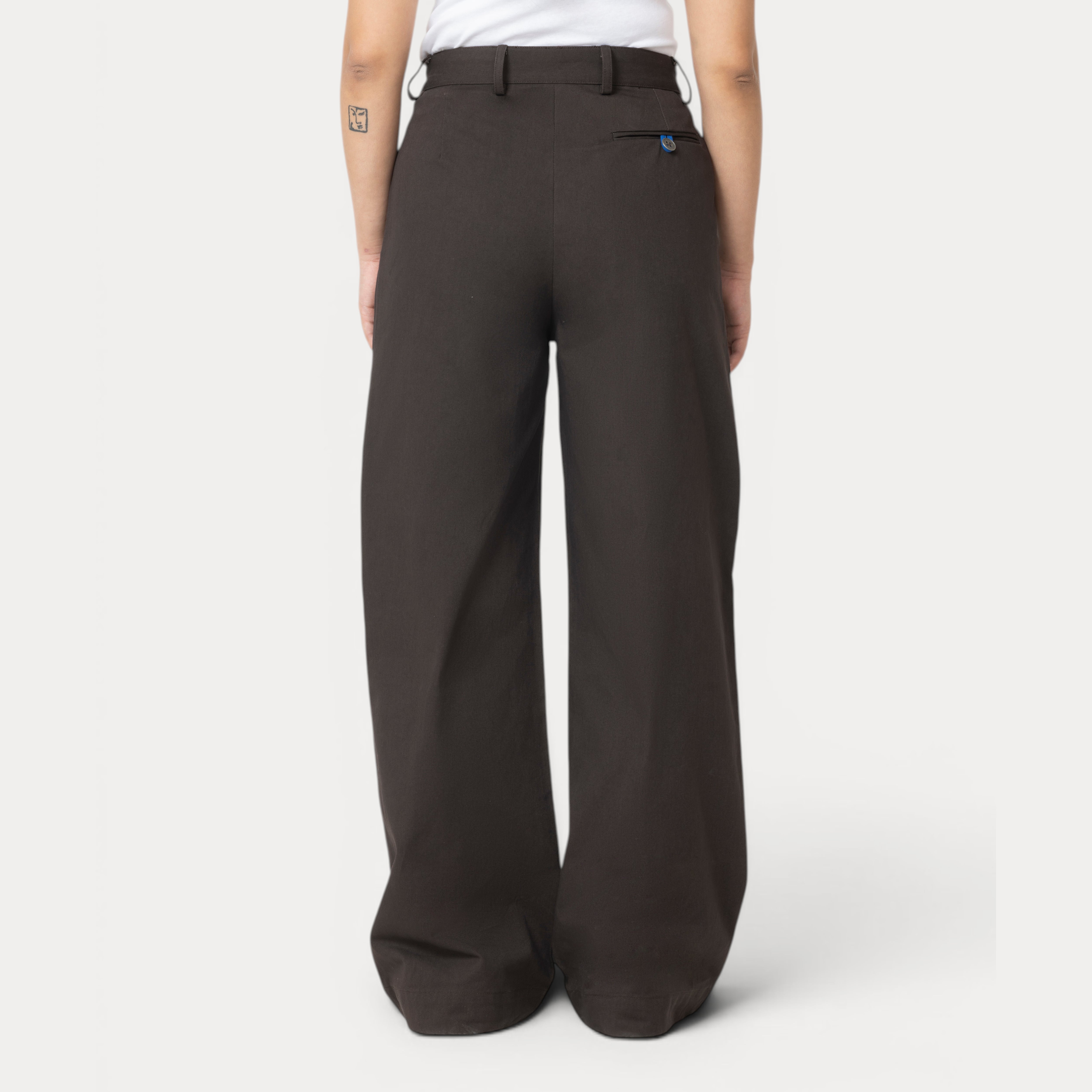 Gully 17 Trousers - Aaroh Brown