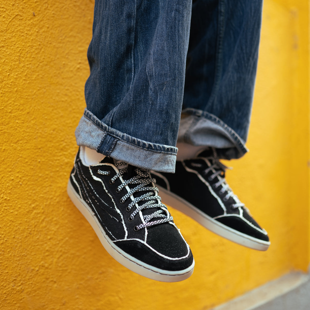 Gully Number 001 - Baaz Faris Black