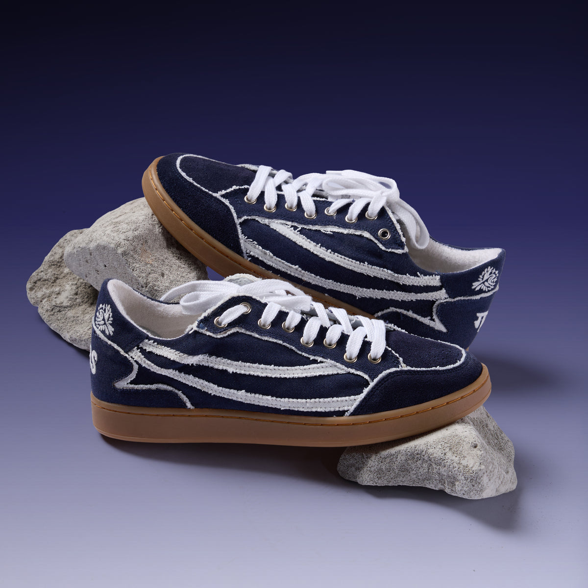 Gully Number 001 -  Baaz Leila Navy for Women