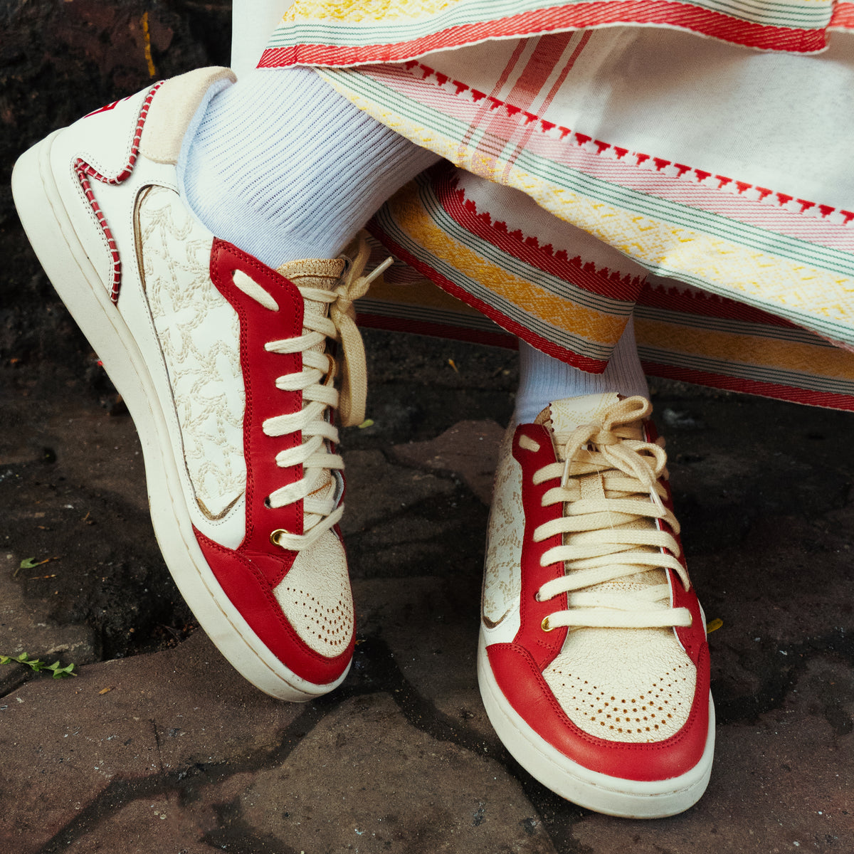 Gully Number 001 - Manik Red for Women