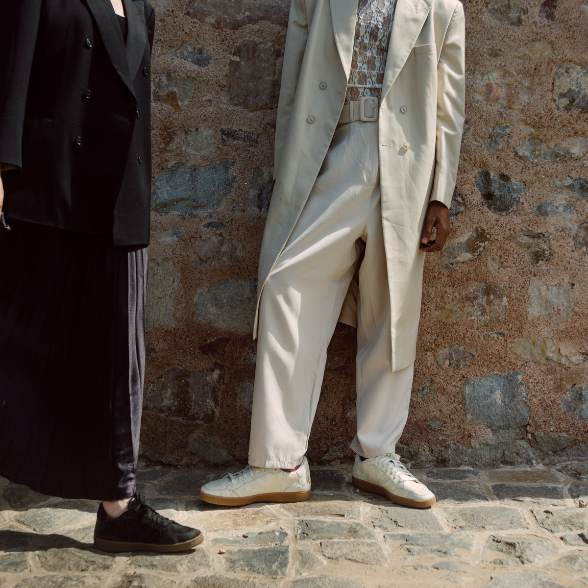 Gully Number 001 - Dvaita Calico White