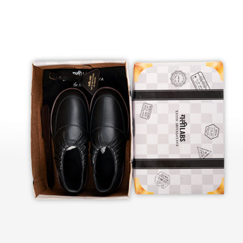 The Traveller - Fantasia Pink