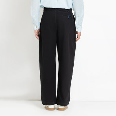 Kara - Pintuck Pant - Black For Men