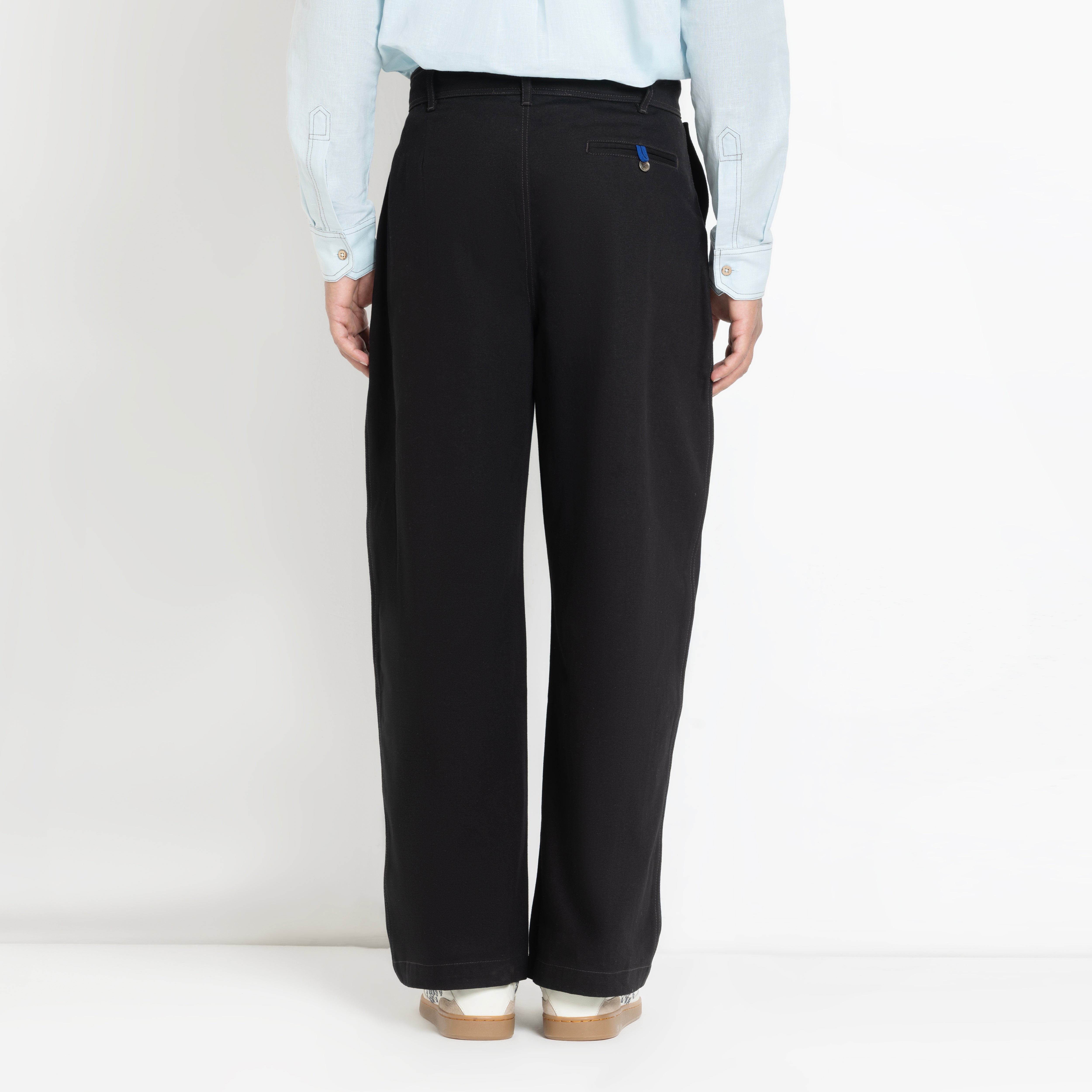Kara - Pintuck Pant - Black For Men