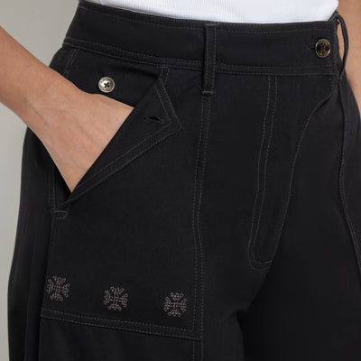 Kara - Pintuck Pant - Black For Women