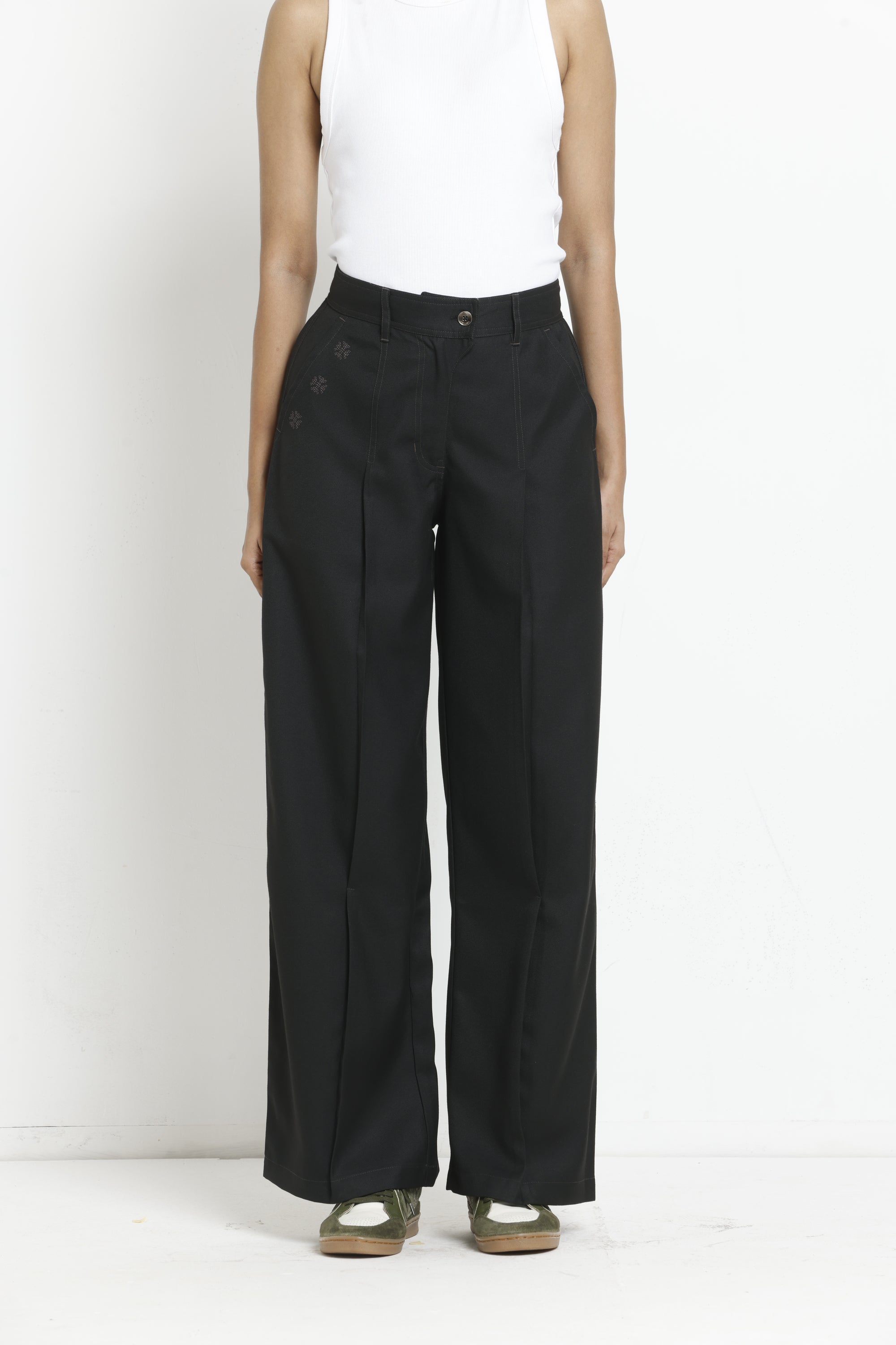 Kara - Pleat Trouser - Black For Women