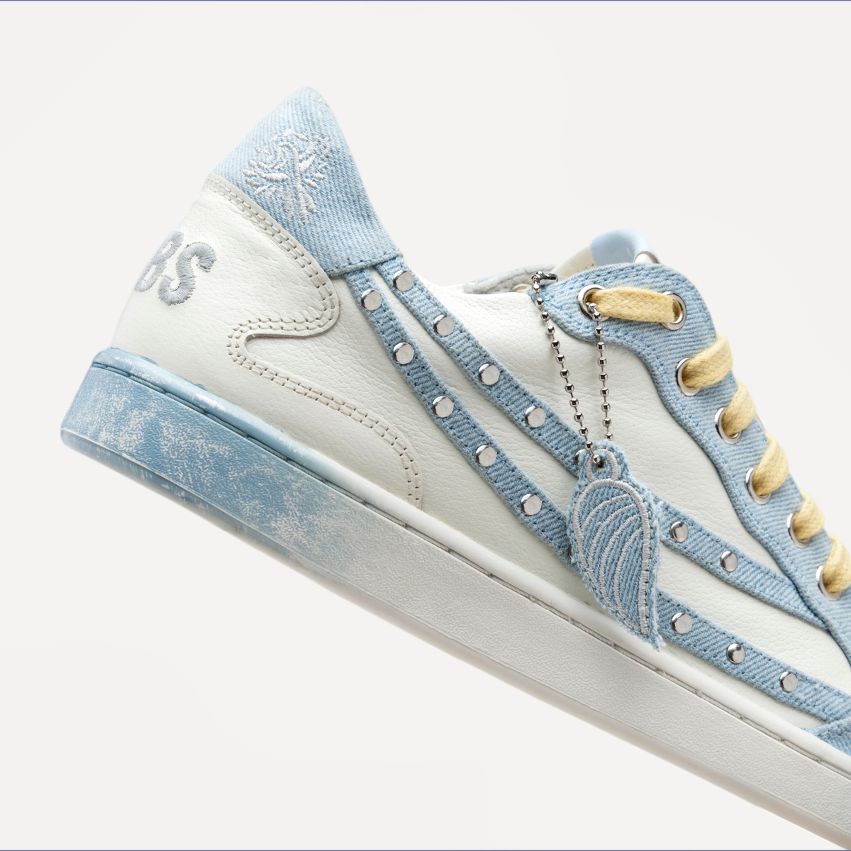Gully Number 001 Baaz Analog Blue for Women