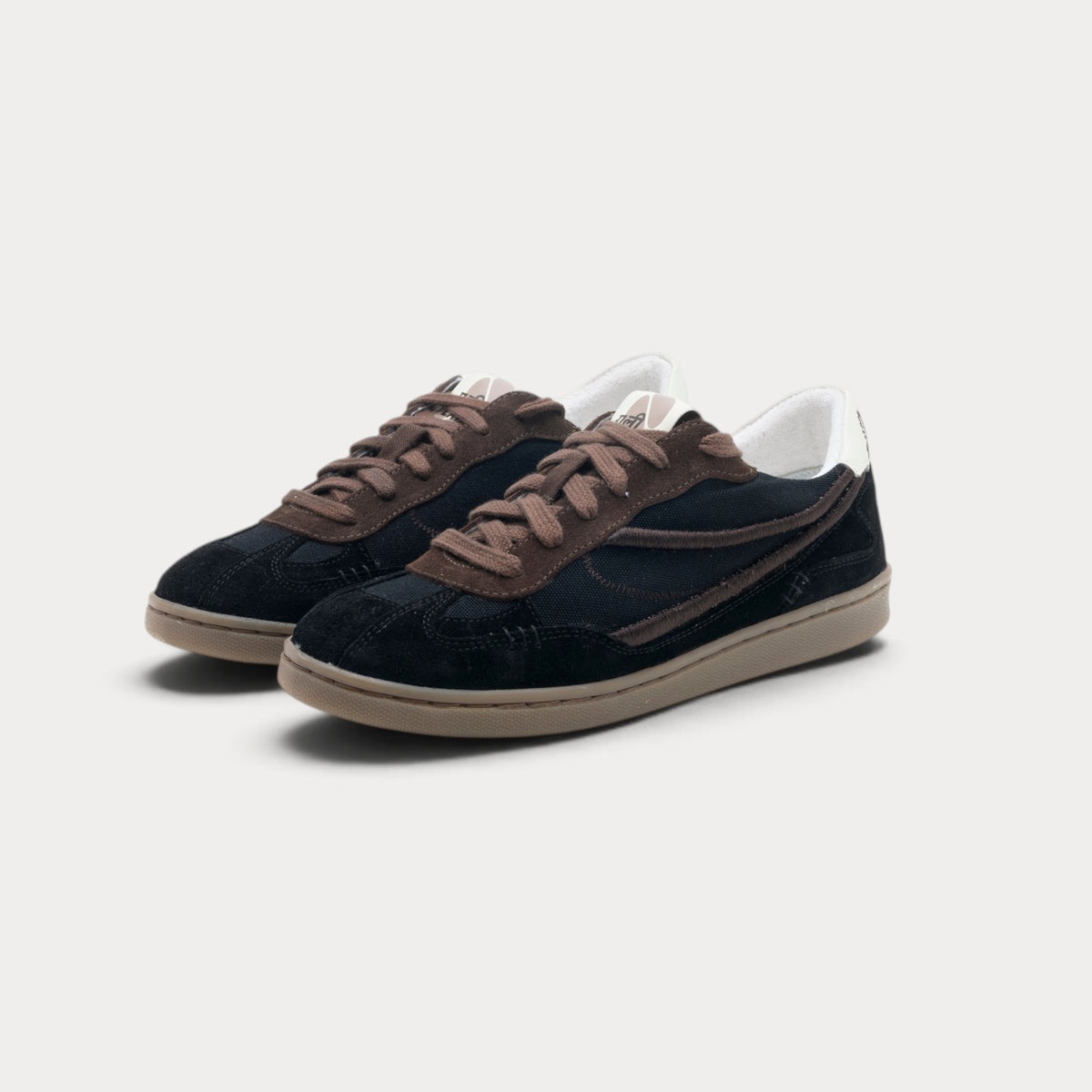 Gully Number 001 - Baaz Bitter Black for Women