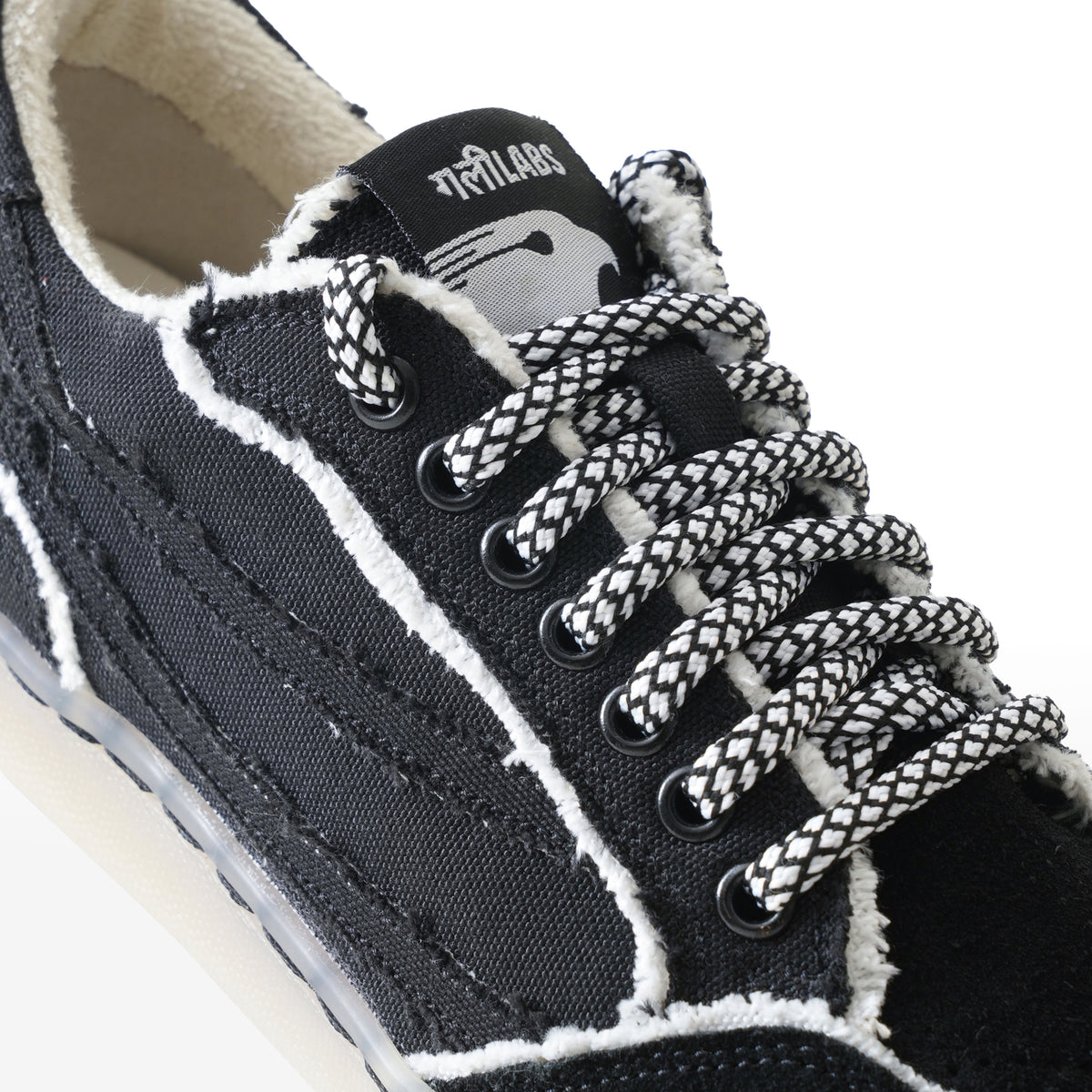 Gully Number 001 - Baaz Faris Black