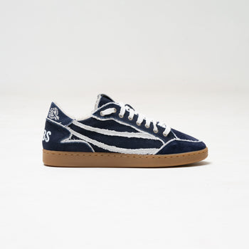 Gully Number 001 - Baaz Leila Navy