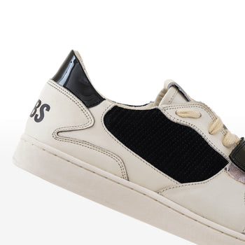 GL001 Class Rebels - Black Slate