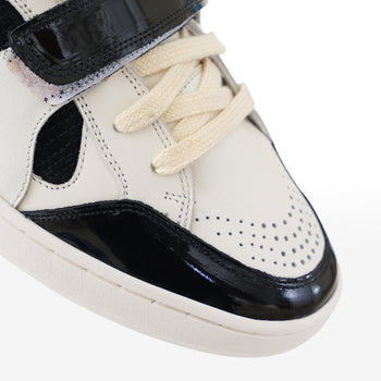 GL001 Class Rebels - Black Slate