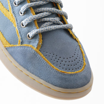 Gully Number 001 - Baaz Falak Blue