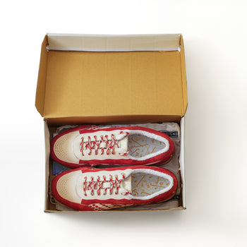 Gully Number 002 - 1980 Wizard Red