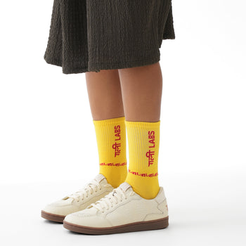 Gully Number 001 - DVAITA Calico White for Women