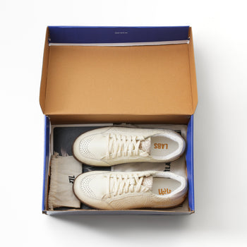 Gully Number 001 - DVAITA Calico White for Women