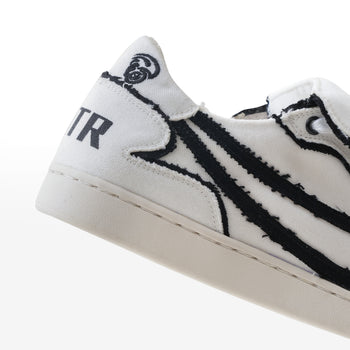 Gully Number 001 x Royal Enfield Hunter 350 - BAAZ WHITESABI TOKYO