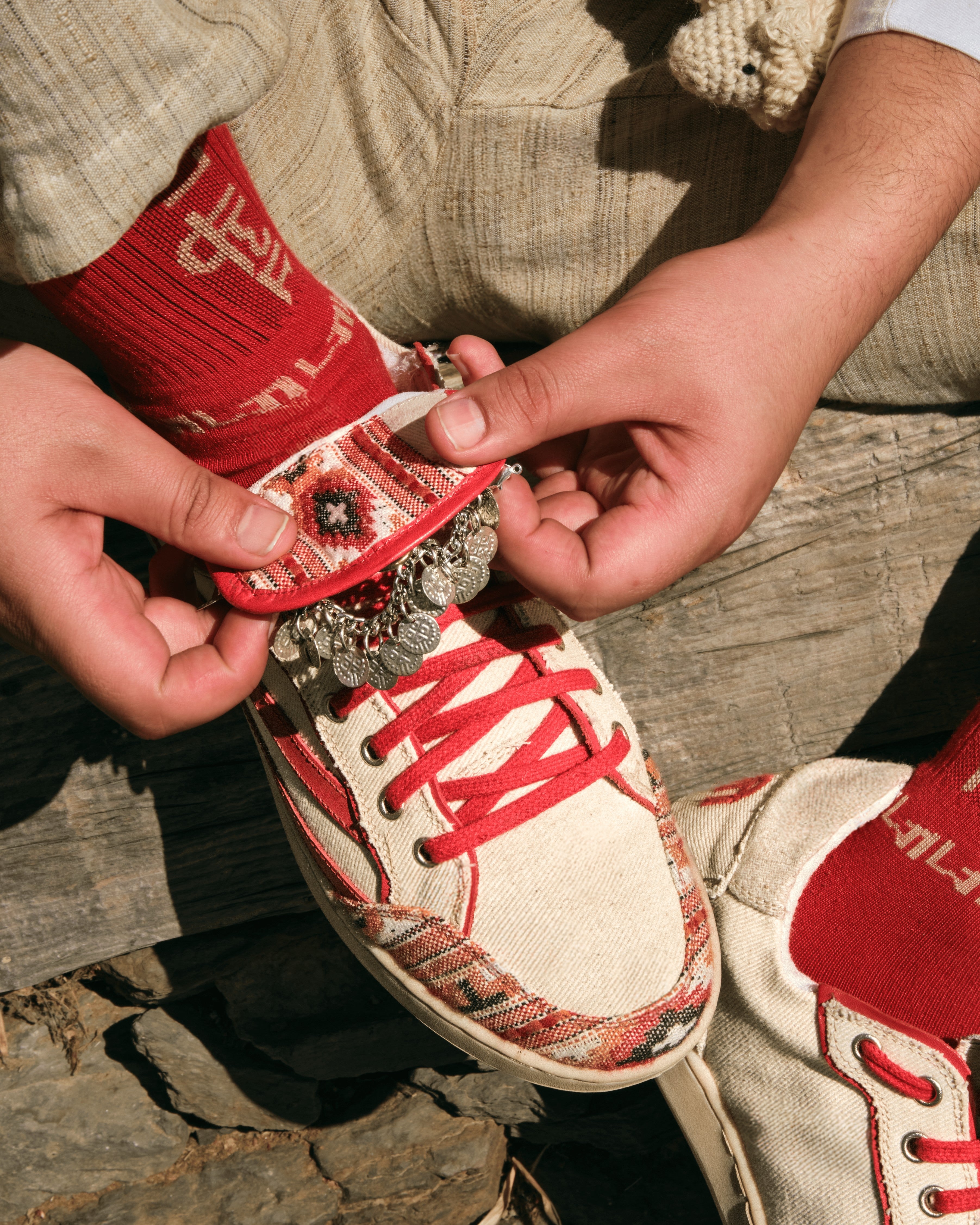 GL001 Buransh Red for Women