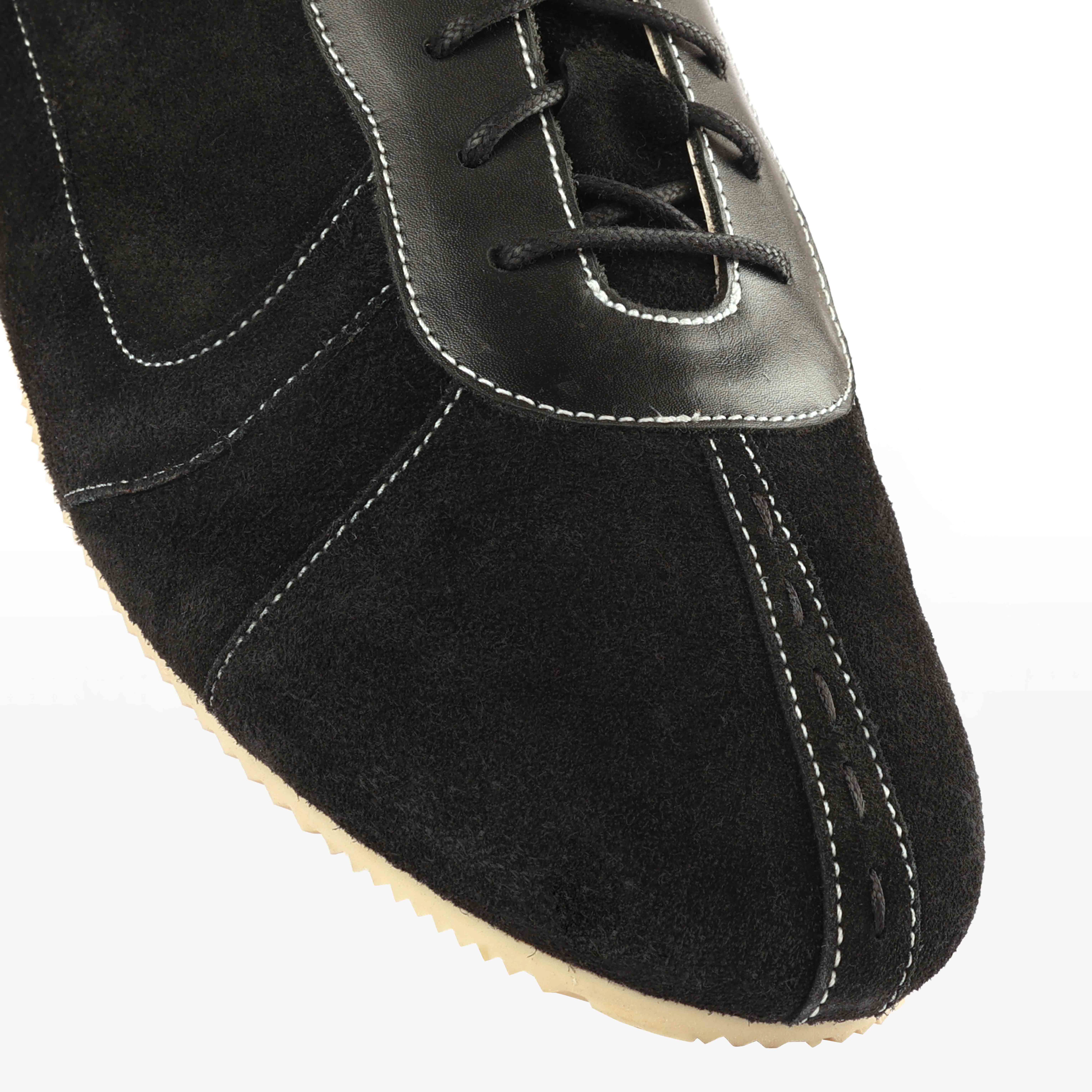 Gully Number 003 - Karu Black