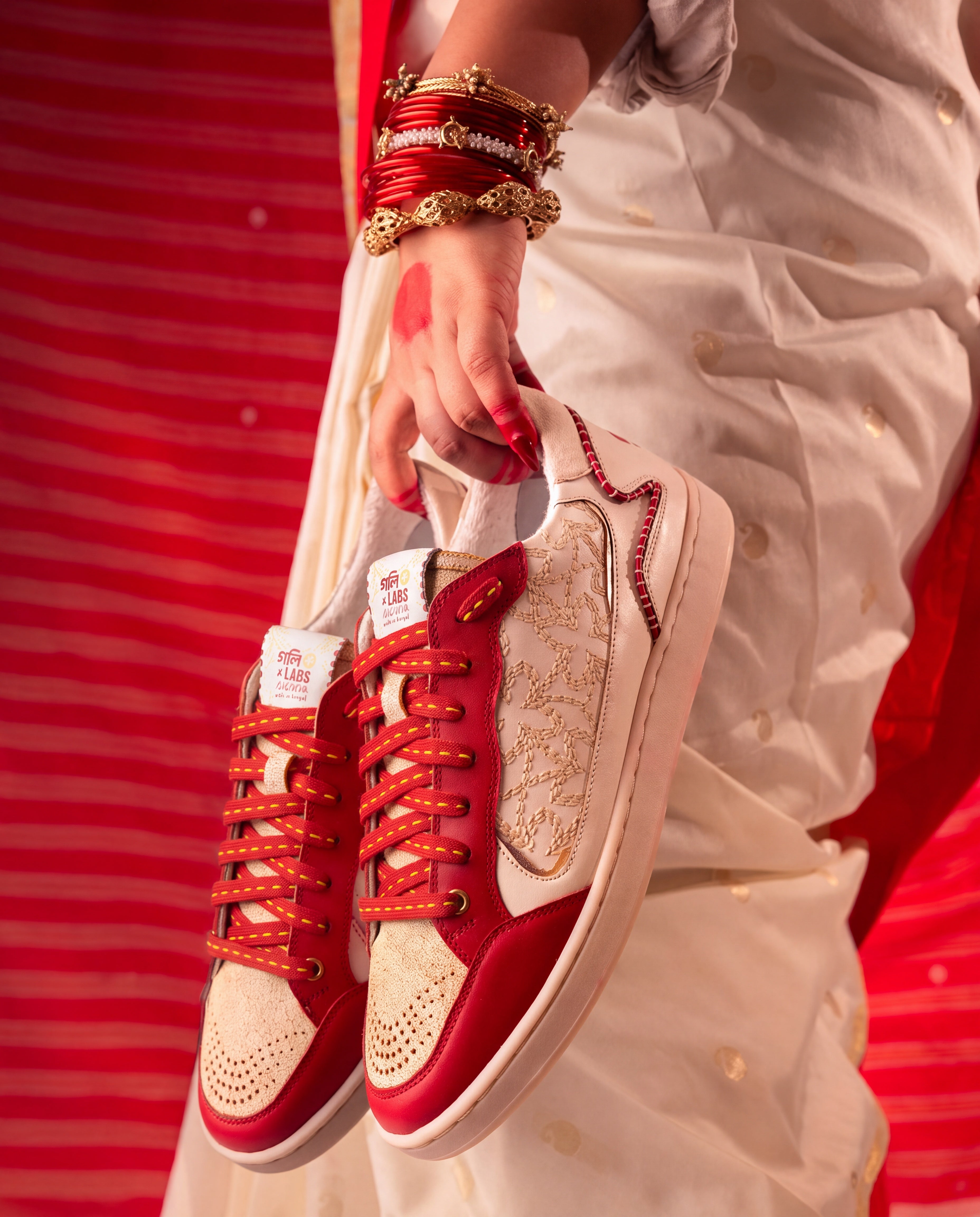 Manik Red worn at a Kolkata Pujo market